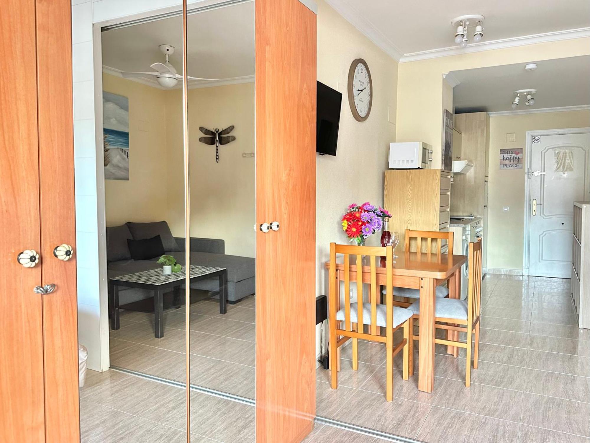 Studio In Costa Del Sol, Sea, Sunshine & Views Fuengirola Exterior photo